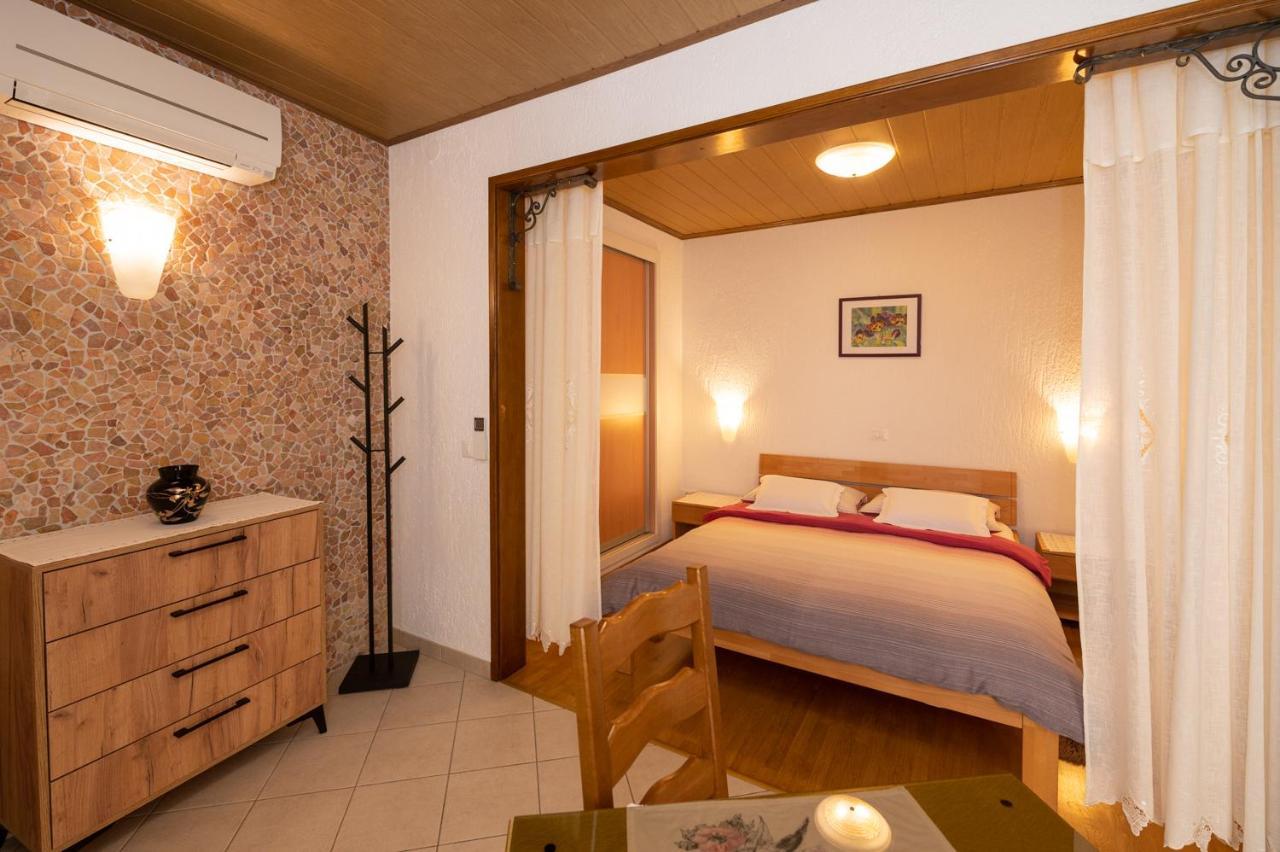 אופטיה Apartments Villa Salona מראה חיצוני תמונה