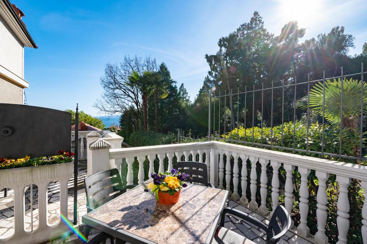 אופטיה Apartments Villa Salona מראה חיצוני תמונה