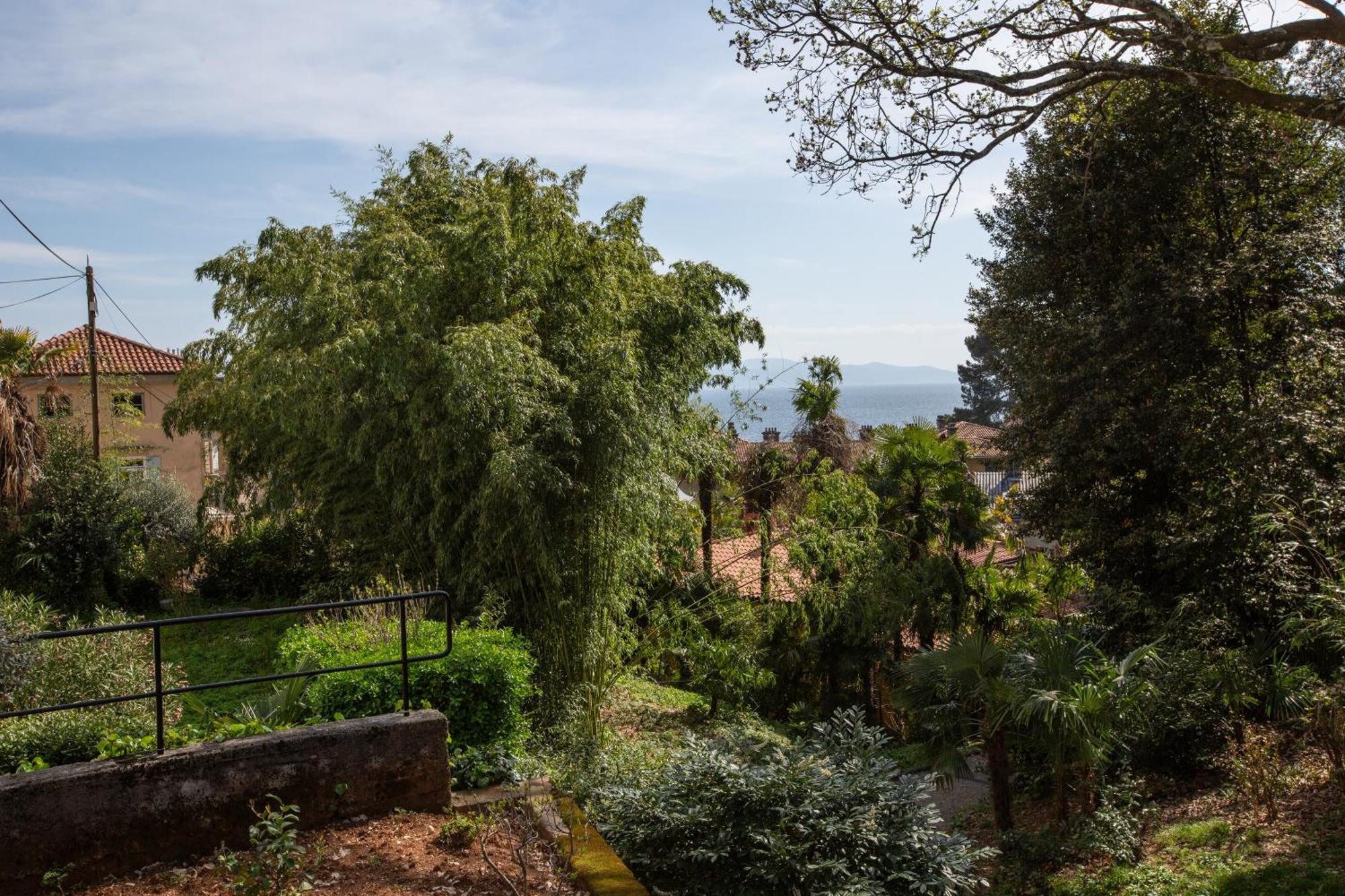 אופטיה Apartments Villa Salona מראה חיצוני תמונה