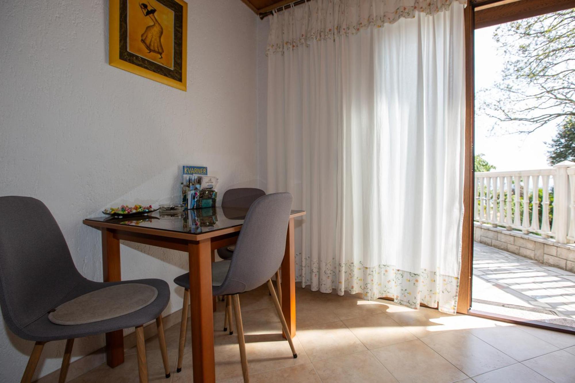 אופטיה Apartments Villa Salona מראה חיצוני תמונה