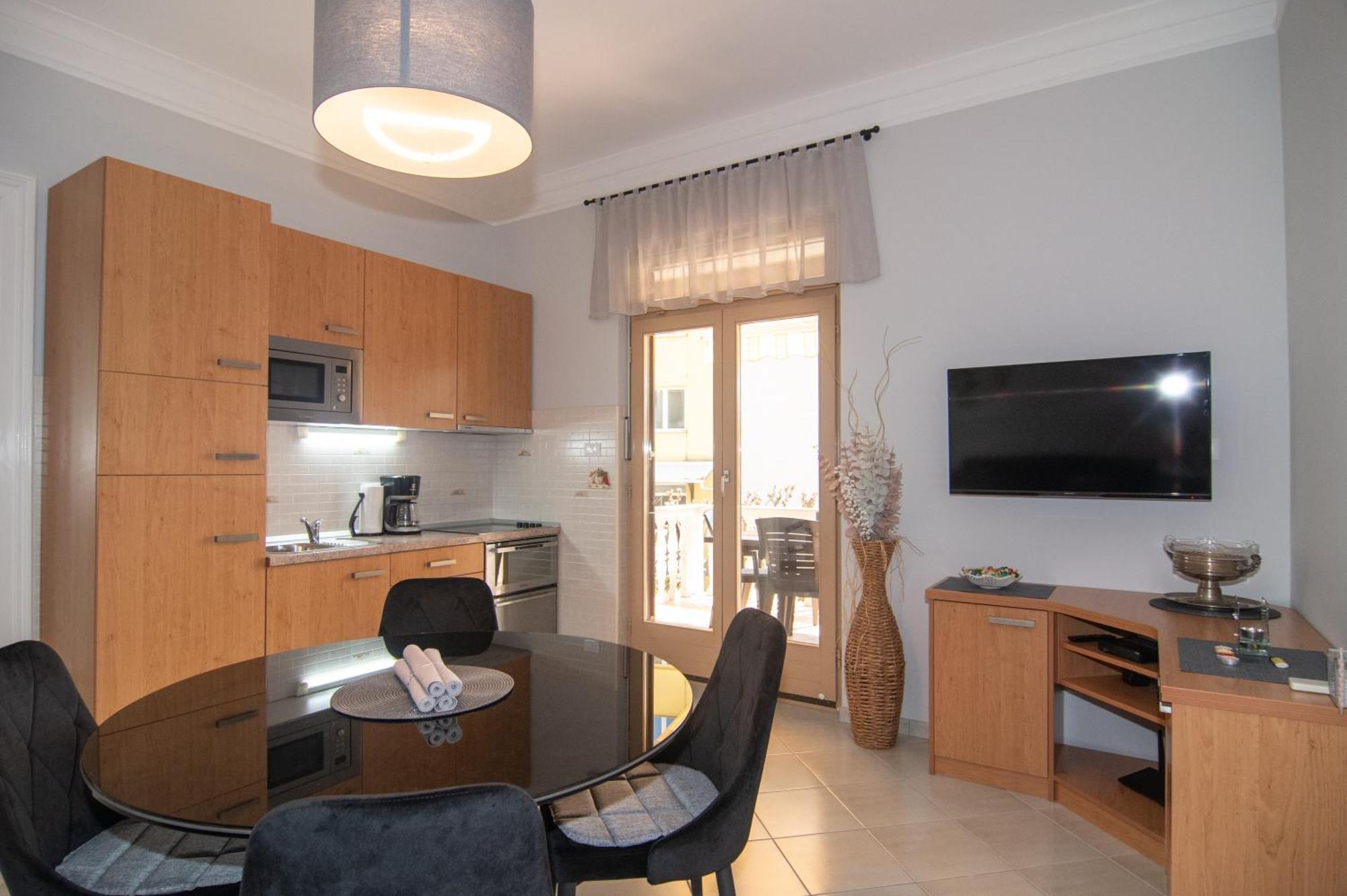 אופטיה Apartments Villa Salona מראה חיצוני תמונה
