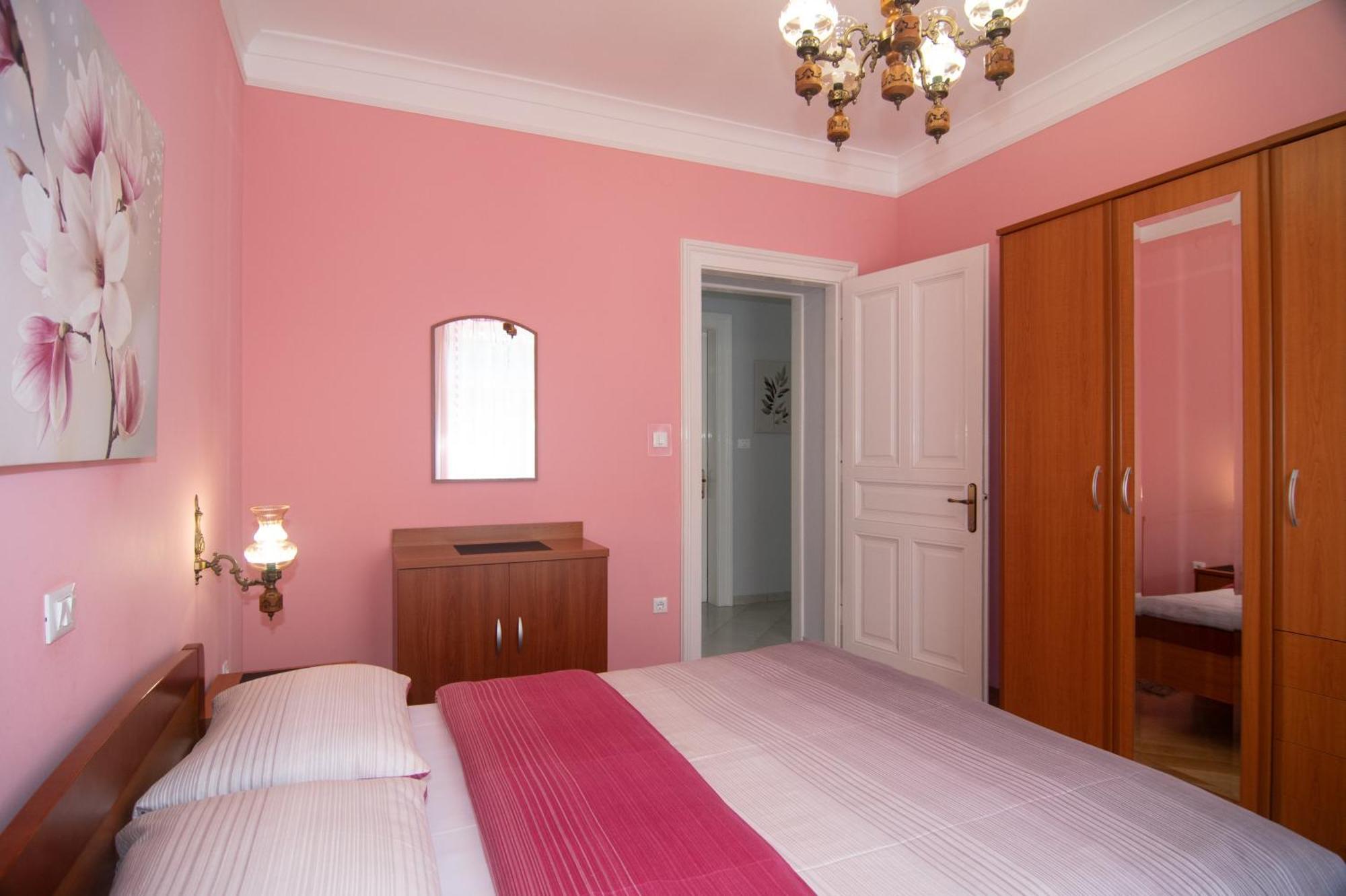 אופטיה Apartments Villa Salona מראה חיצוני תמונה