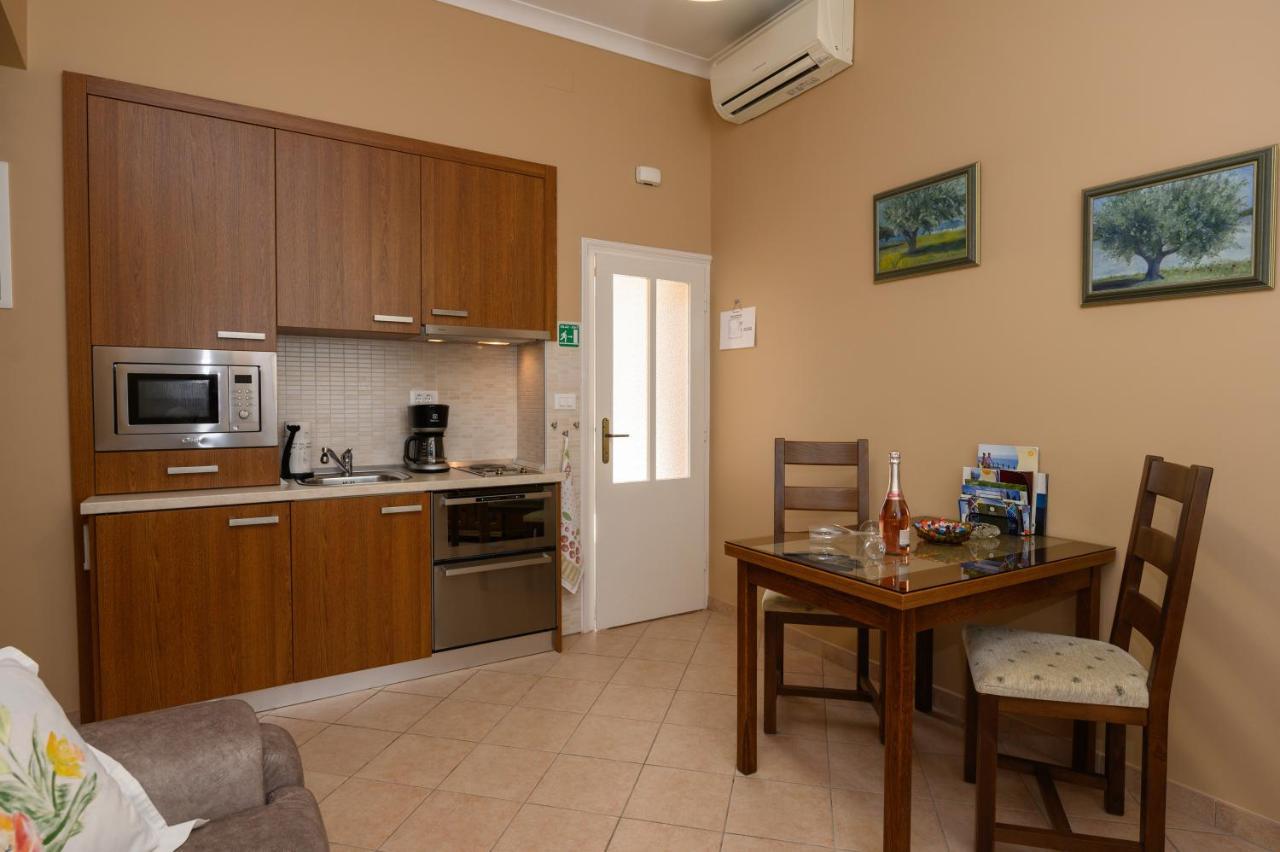 אופטיה Apartments Villa Salona מראה חיצוני תמונה