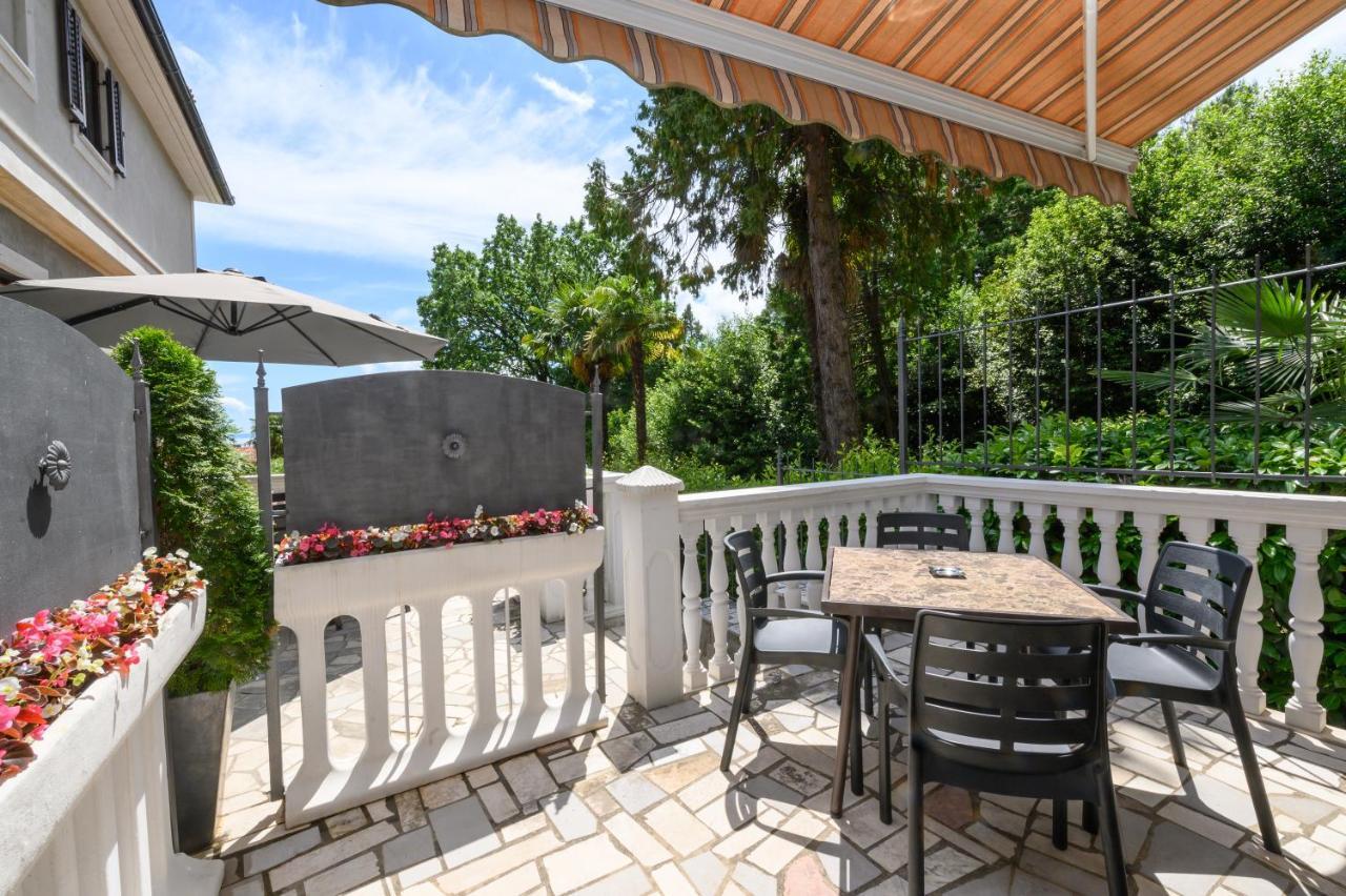 אופטיה Apartments Villa Salona מראה חיצוני תמונה